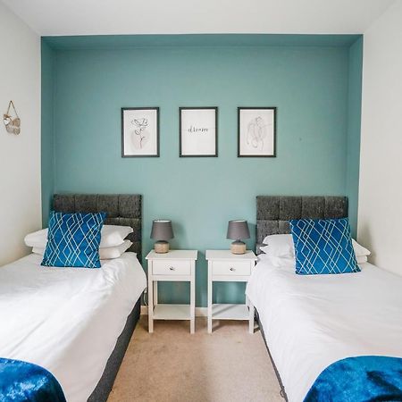 The Augustine - Modern Two Bed Ground Floor Apartment With Parking Canterbury Luaran gambar