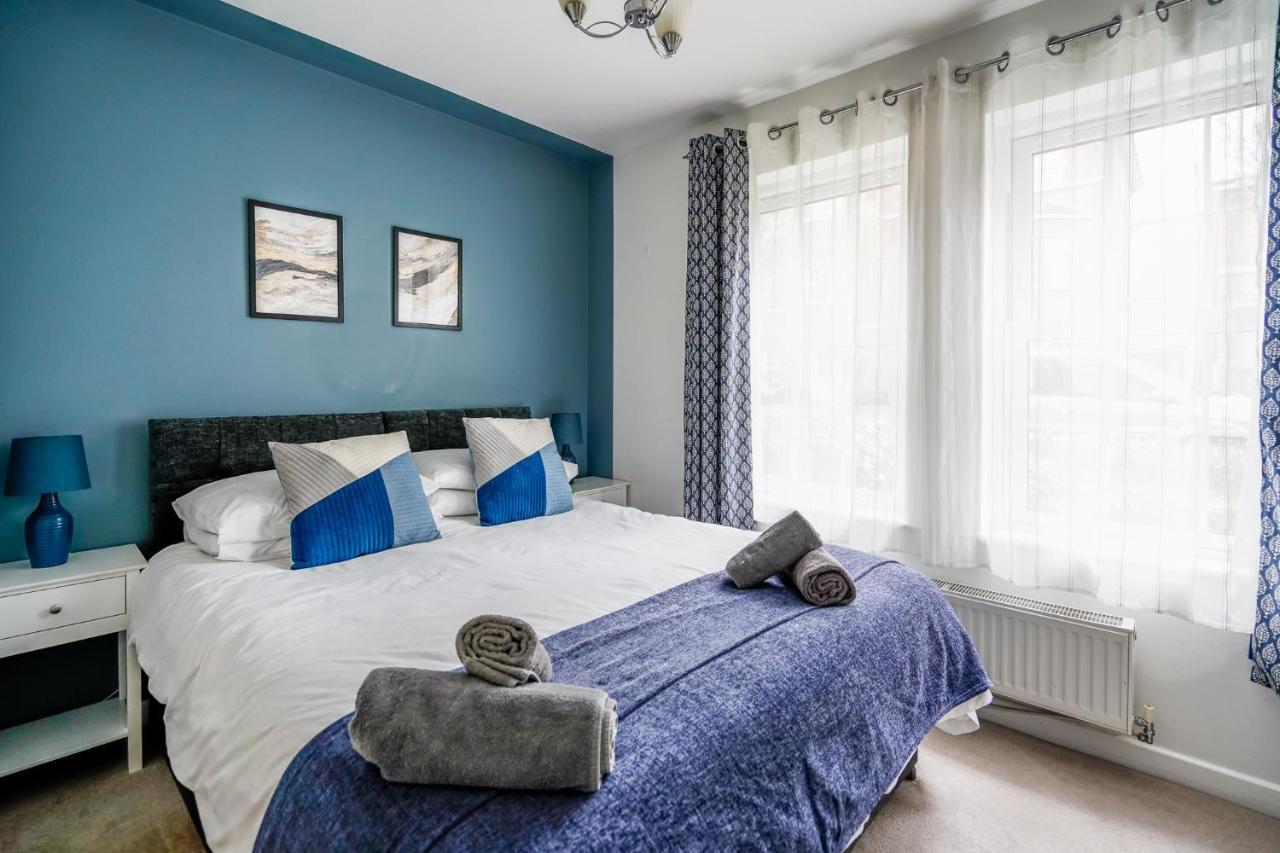 The Augustine - Modern Two Bed Ground Floor Apartment With Parking Canterbury Luaran gambar