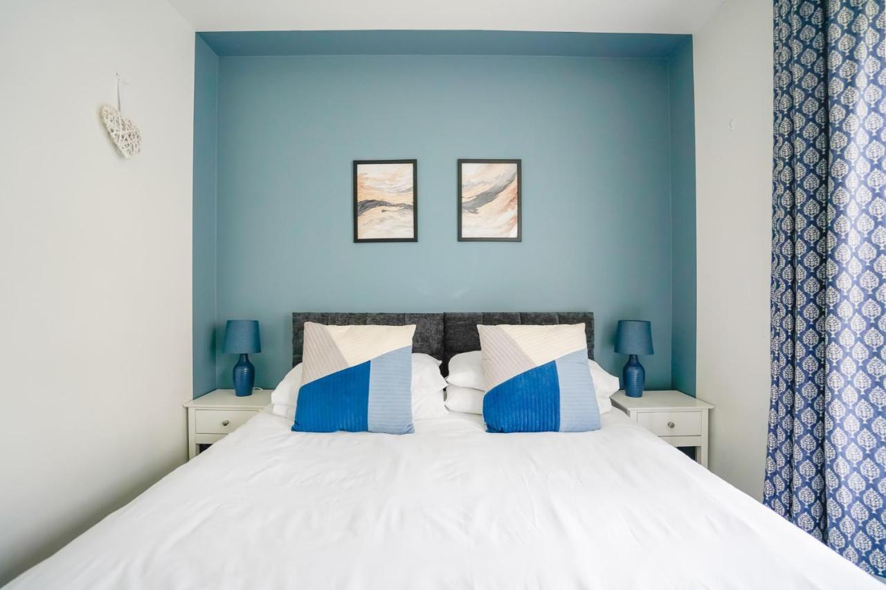 The Augustine - Modern Two Bed Ground Floor Apartment With Parking Canterbury Luaran gambar